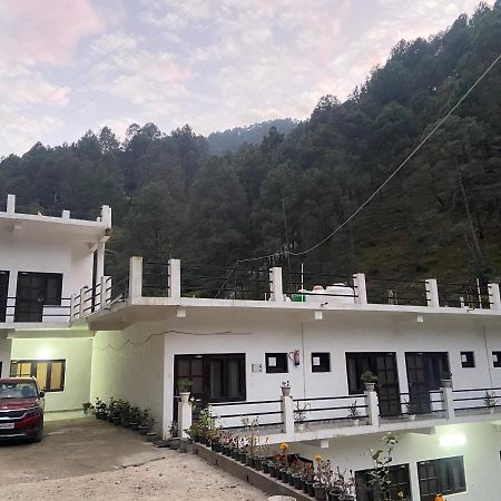 Chirag Homestay Kainchi Nainital Eksteriør bilde