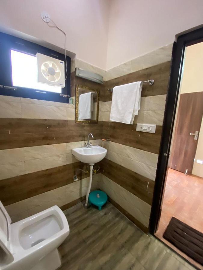 Chirag Homestay Kainchi Nainital Eksteriør bilde
