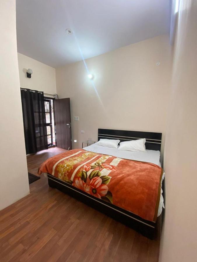 Chirag Homestay Kainchi Nainital Eksteriør bilde