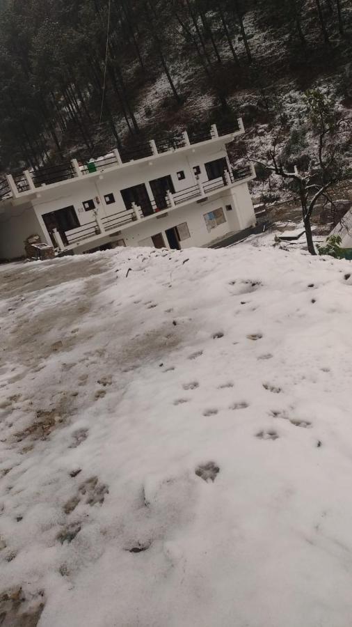 Chirag Homestay Kainchi Nainital Eksteriør bilde