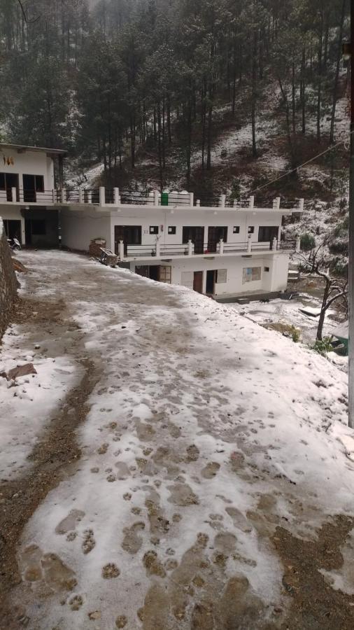 Chirag Homestay Kainchi Nainital Eksteriør bilde