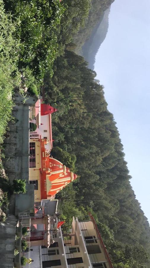 Chirag Homestay Kainchi Nainital Eksteriør bilde