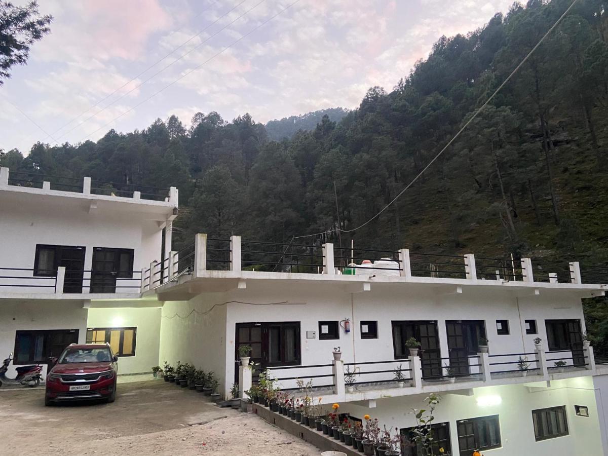 Chirag Homestay Kainchi Nainital Eksteriør bilde