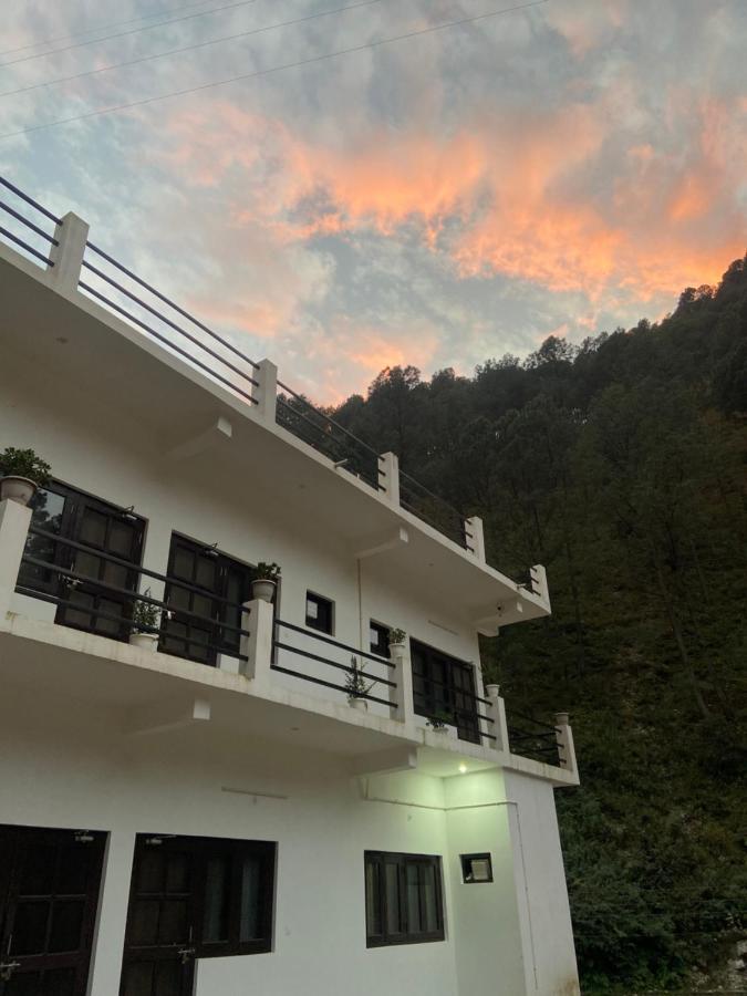 Chirag Homestay Kainchi Nainital Eksteriør bilde