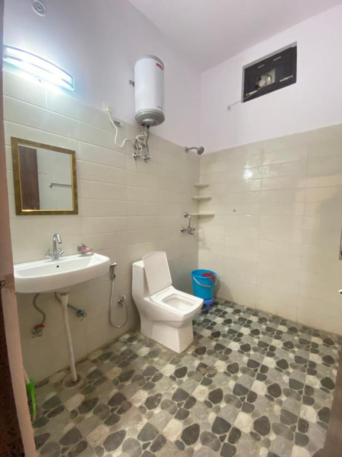 Chirag Homestay Kainchi Nainital Eksteriør bilde